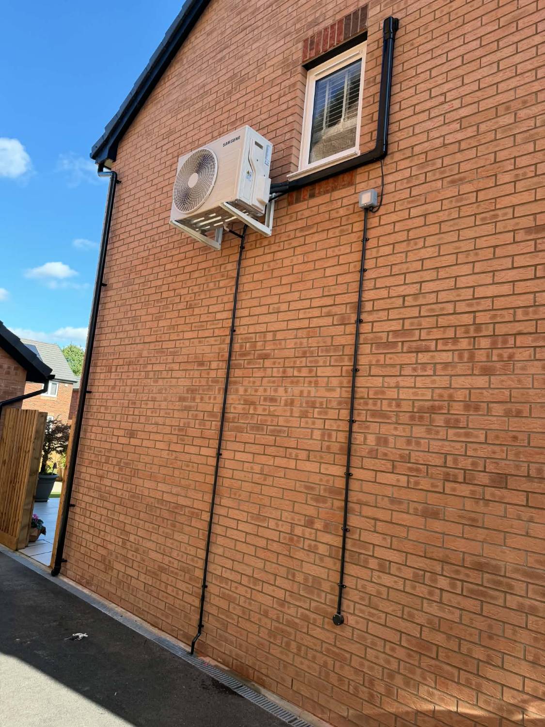 Samsung outdoor unit, gable wall